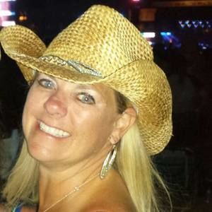 Meet your Posher, Tracy